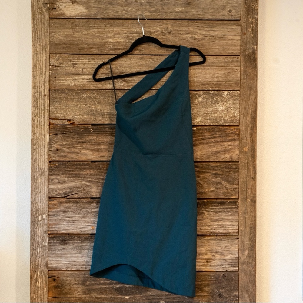 Elegant Teal One-Shoulder Dress